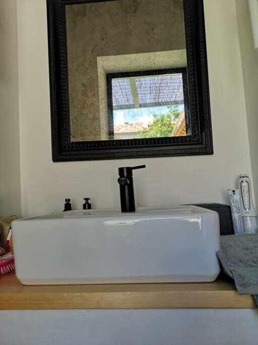 La Alberca Chica Casa Parejas Con Piscina Tenzuela