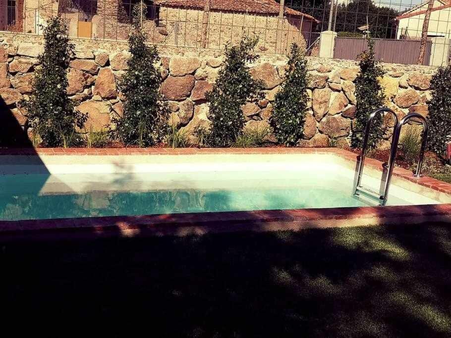 La Alberca Chica Casa Parejas Con Piscina Hébergement de vacances
