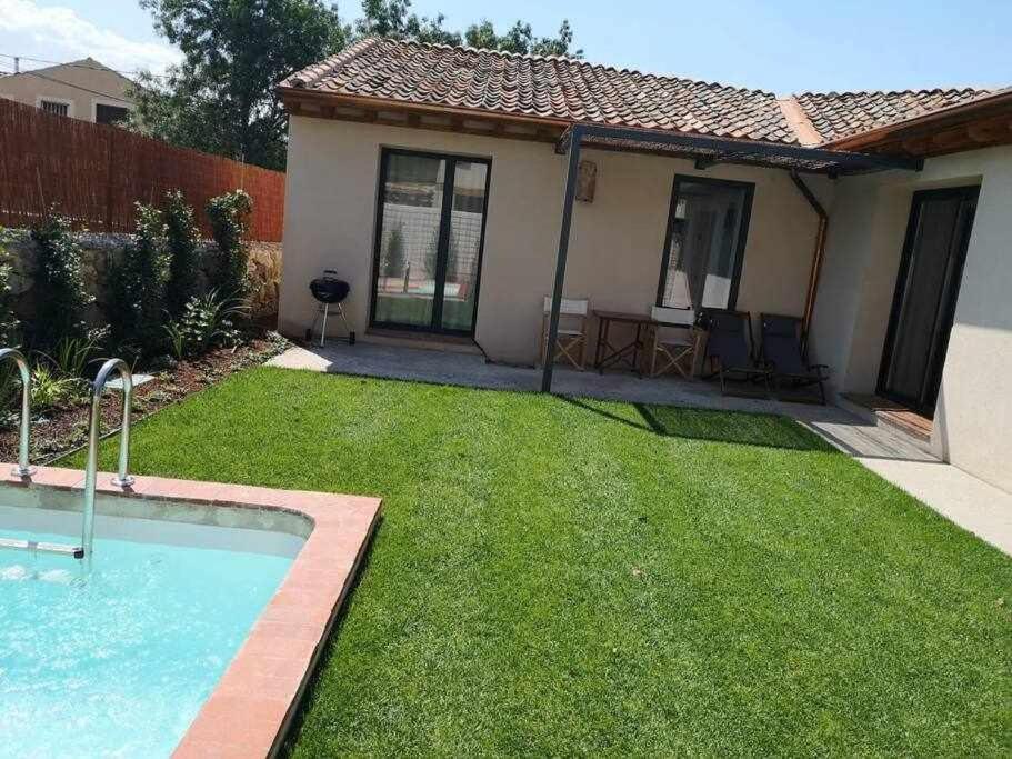 Hébergement de vacances La Alberca Chica Casa Parejas Con Piscina Tenzuela